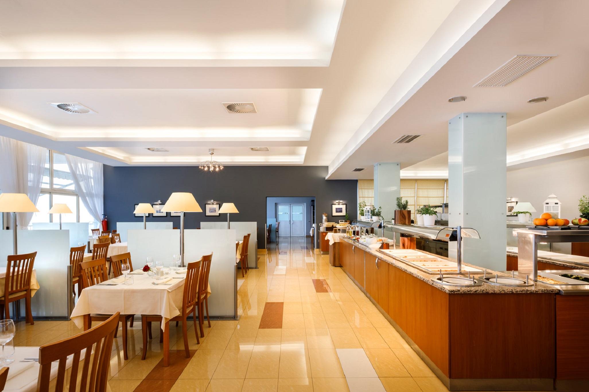 Aminess Younique Lume Hotel Brna Ngoại thất bức ảnh