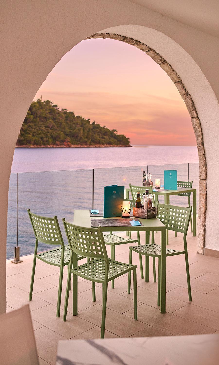Aminess Younique Lume Hotel Brna Ngoại thất bức ảnh