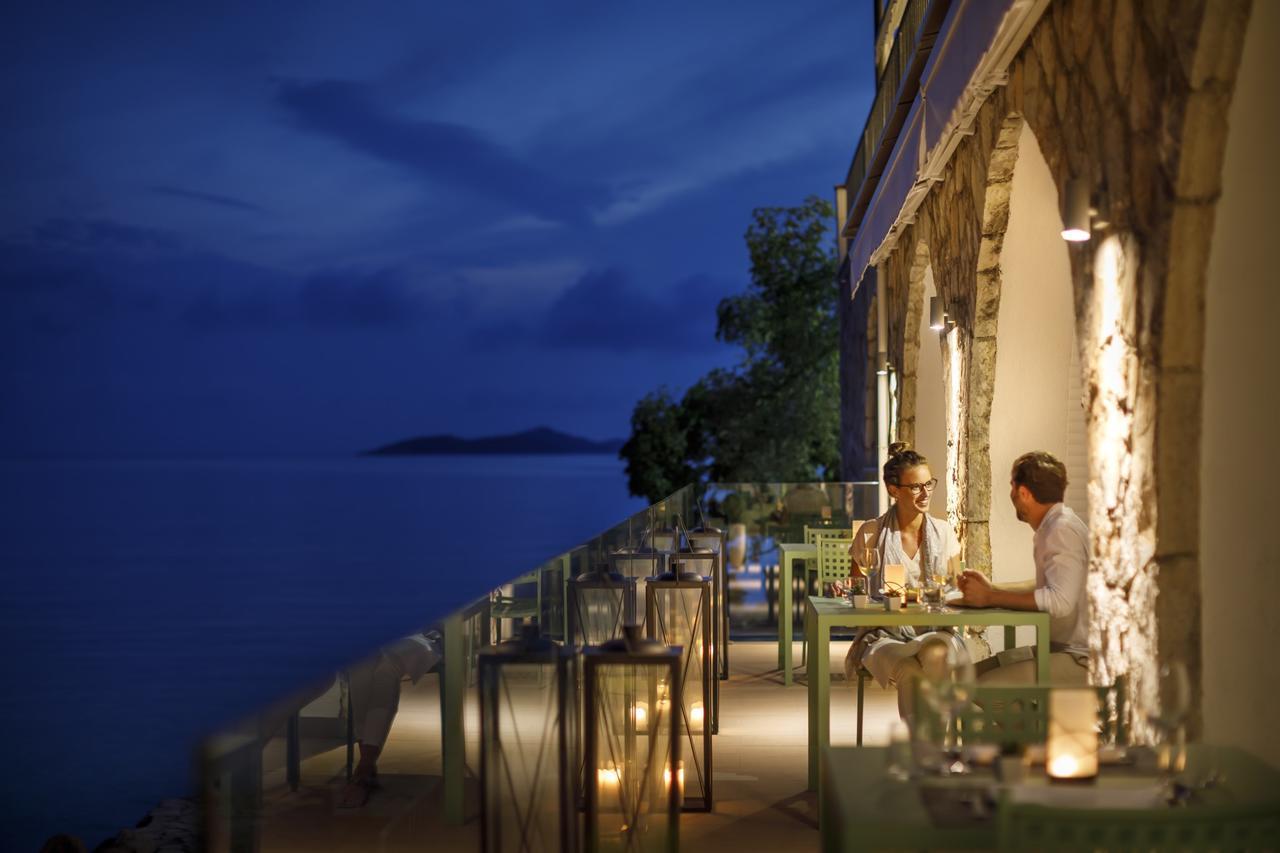 Aminess Younique Lume Hotel Brna Ngoại thất bức ảnh